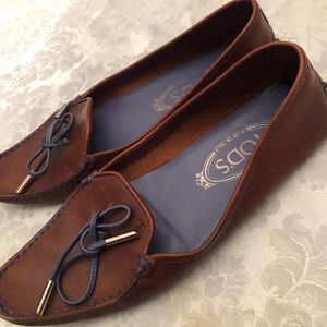 Tod’s Brown Loafers